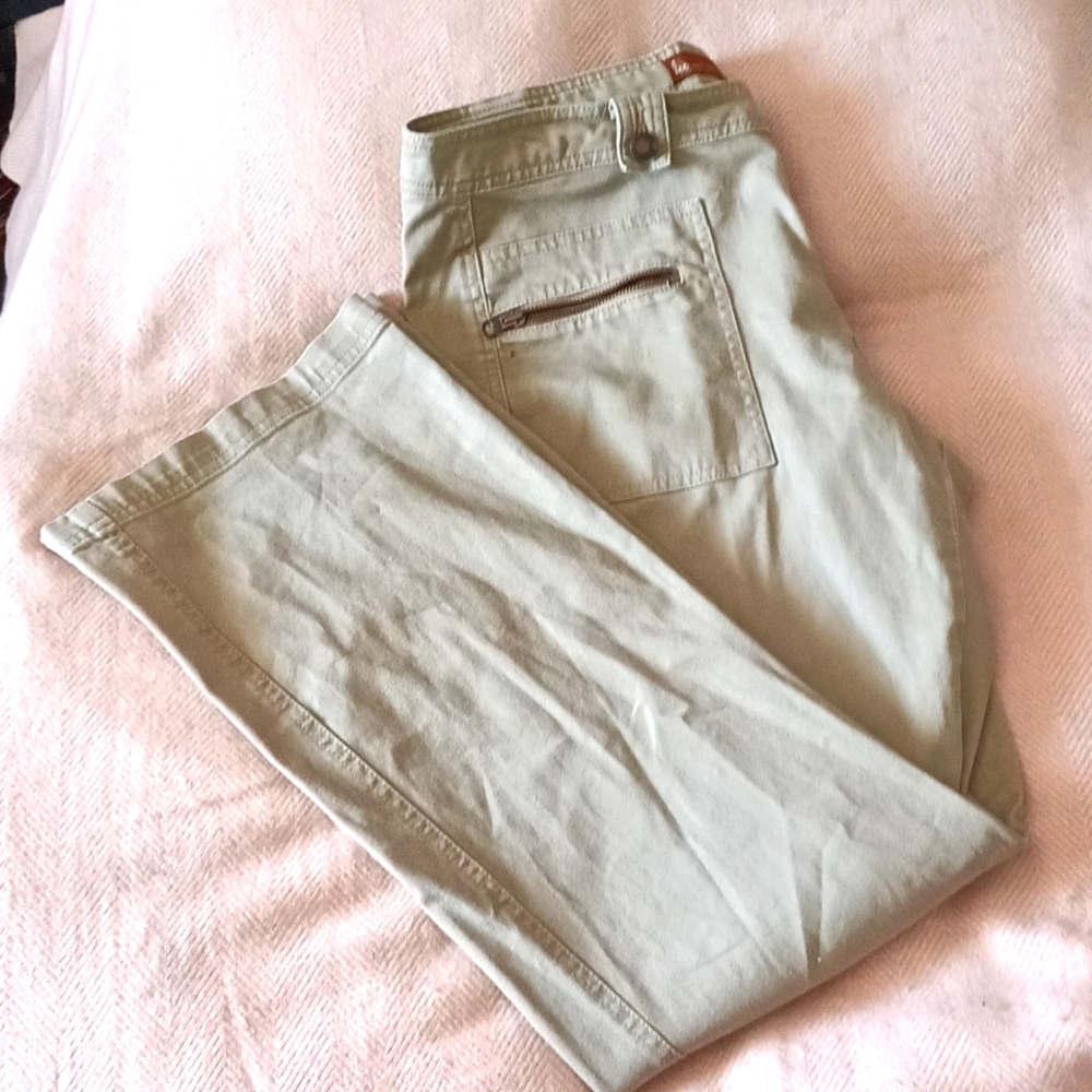 Like New lee jeans-one true fit